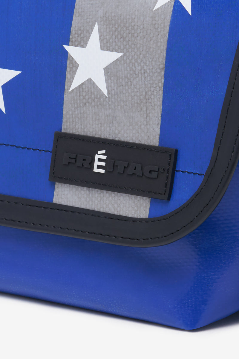 FREITAG + ETUDES STUDIO HAWAII FIVE 0 BLUE 4 FREITAG + ETUDES STUDIO HAWAII FIVE 0 BLUE 4