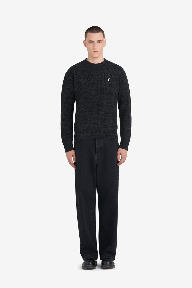 ETUDES STUDIO REGULAR ROUND NECK E CHARCOAL 3 ETUDES STUDIO REGULAR ROUND NECK E CHARCOAL 3