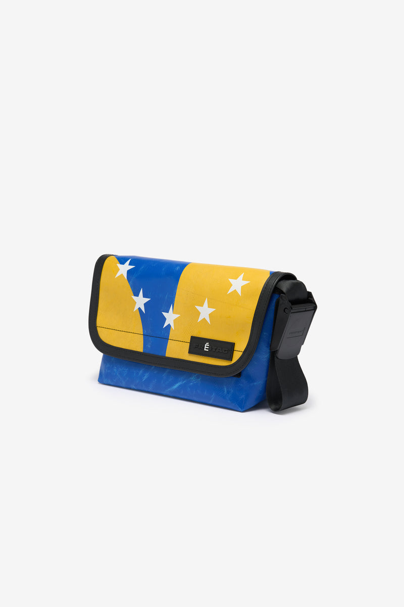 ETUDES STUDIO + FREITAG HAWAII 5-0 BLUE 3 ETUDES STUDIO + FREITAG HAWAII 5-0 BLUE 3