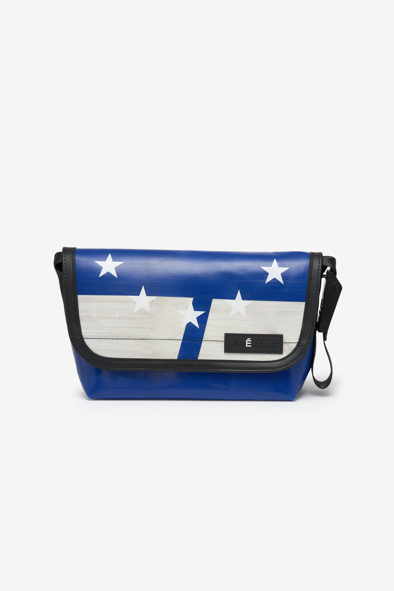 ETUDES STUDIO + FREITAG HAWAII 5-0 BLUE 1 ETUDES STUDIO + FREITAG HAWAII 5-0 BLUE 1