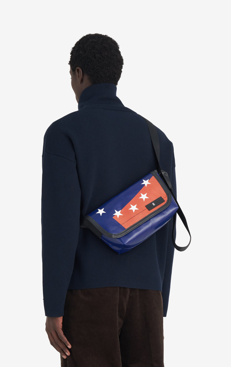 FREITAG + ETUDES STUDIO HAWAII FIVE 0 BLUE 5 FREITAG + ETUDES STUDIO HAWAII FIVE 0 BLUE 5