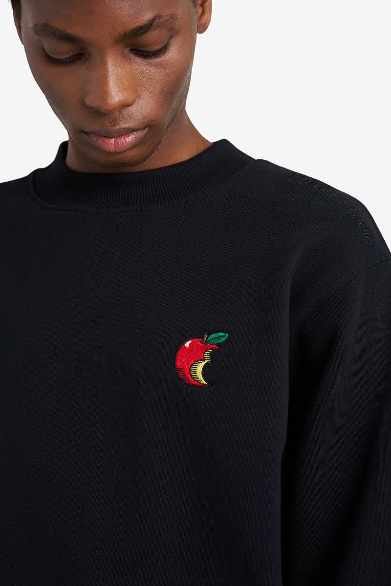 ETUDES STUDIO RELAX CREW NECK APPLE BLACK 4 ETUDES STUDIO RELAX CREW NECK APPLE BLACK 4
