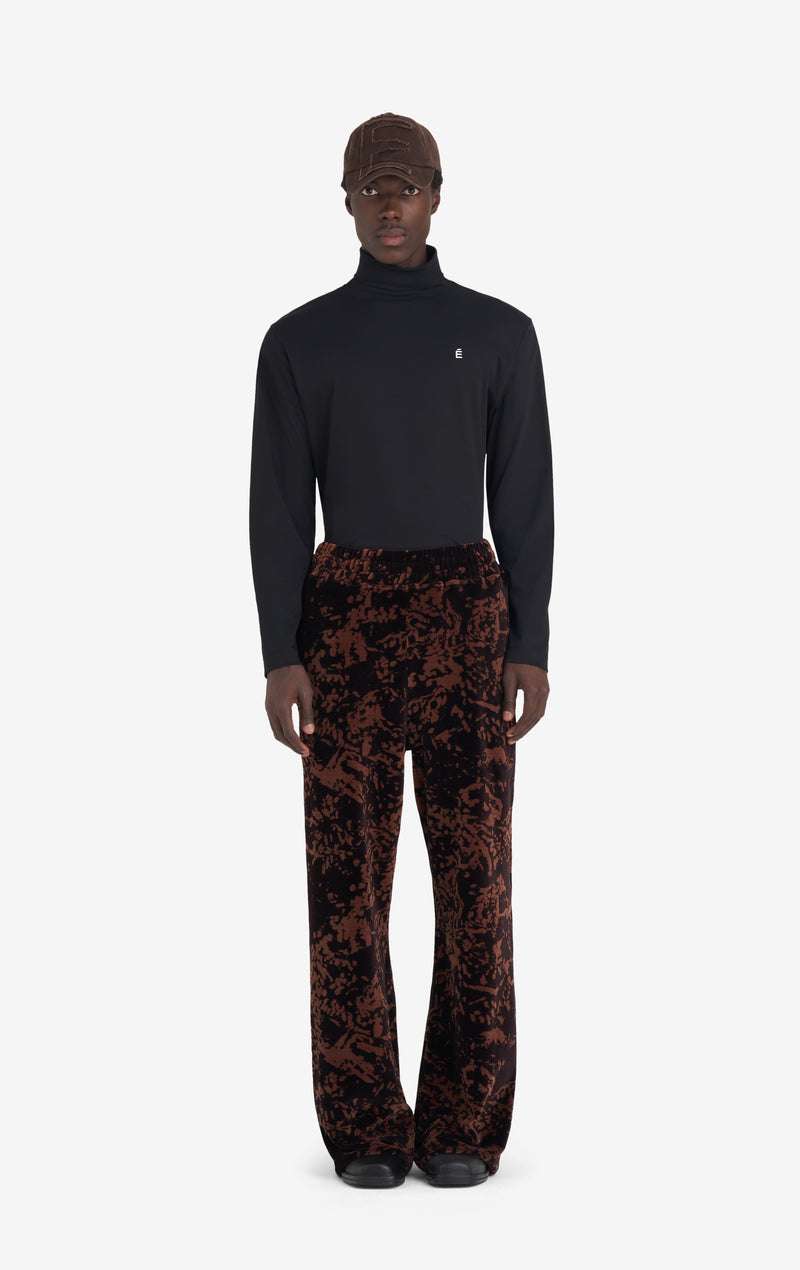 CLAIRE TABOURET + ETUDES STUDIO SWEATPANT DARK BROWN 3 CLAIRE TABOURET + ETUDES STUDIO SWEATPANT DARK BROWN 3