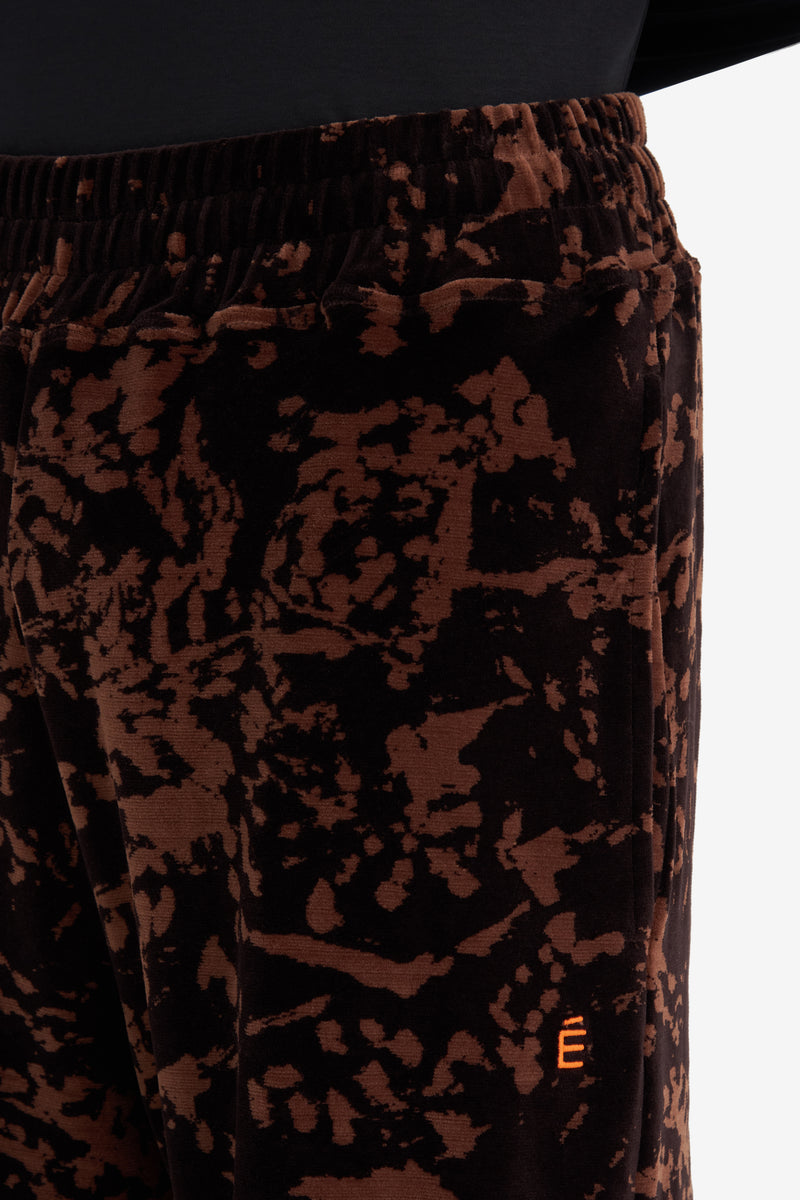 CLAIRE TABOURET + ETUDES STUDIO SWEATPANT DARK BROWN 5 CLAIRE TABOURET + ETUDES STUDIO SWEATPANT DARK BROWN 5