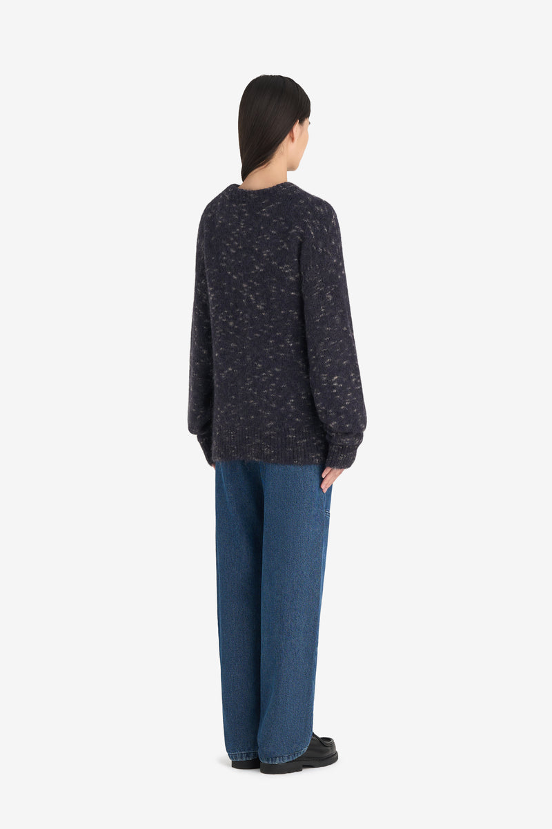 MOHAIR ROUND NECK NAVY 7 MOHAIR ROUND NECK NAVY 7
