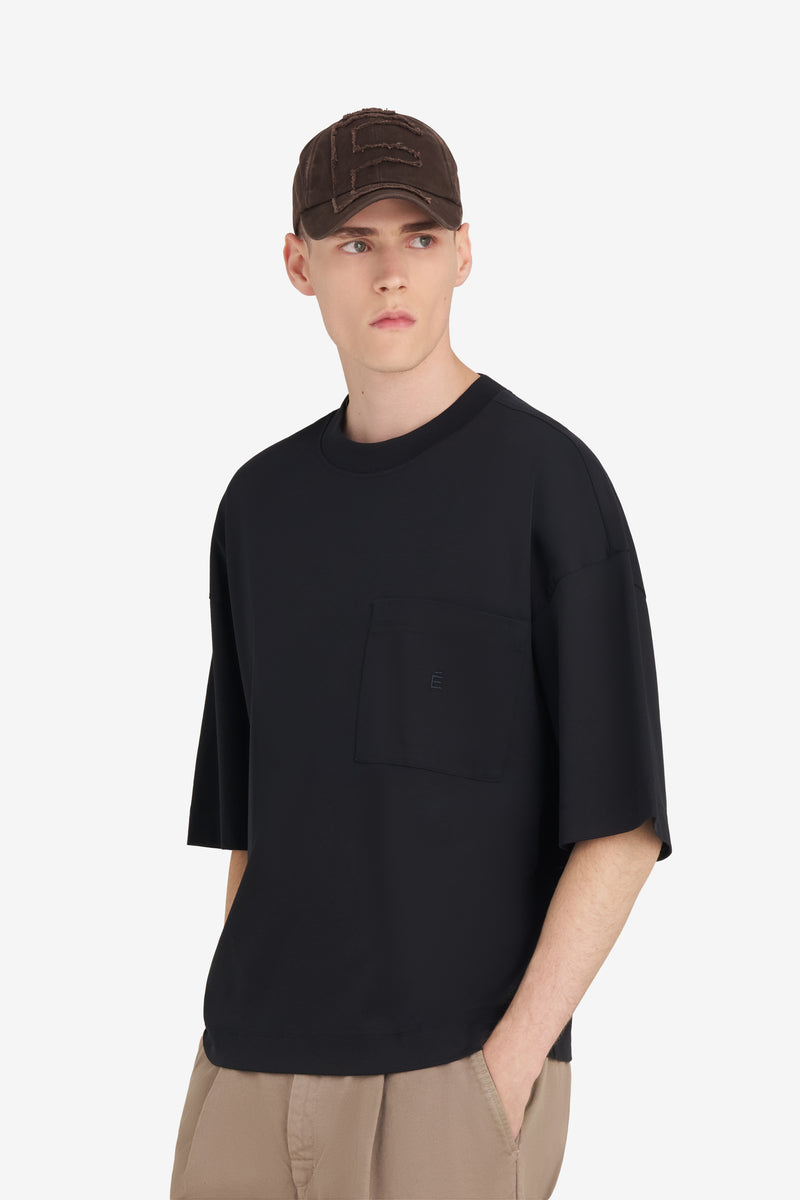 ETUDES STUDIO OVERSIZED POCKET T-SHIRT E BLACK 2 ETUDES STUDIO OVERSIZED POCKET T-SHIRT E BLACK 2