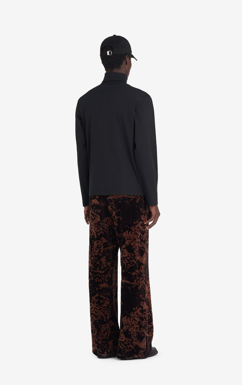 ETUDES STUDIO TURTLENECK T-SHIRT LONG SLEEVES E BLACK 4 ETUDES STUDIO TURTLENECK T-SHIRT LONG SLEEVES E BLACK 4