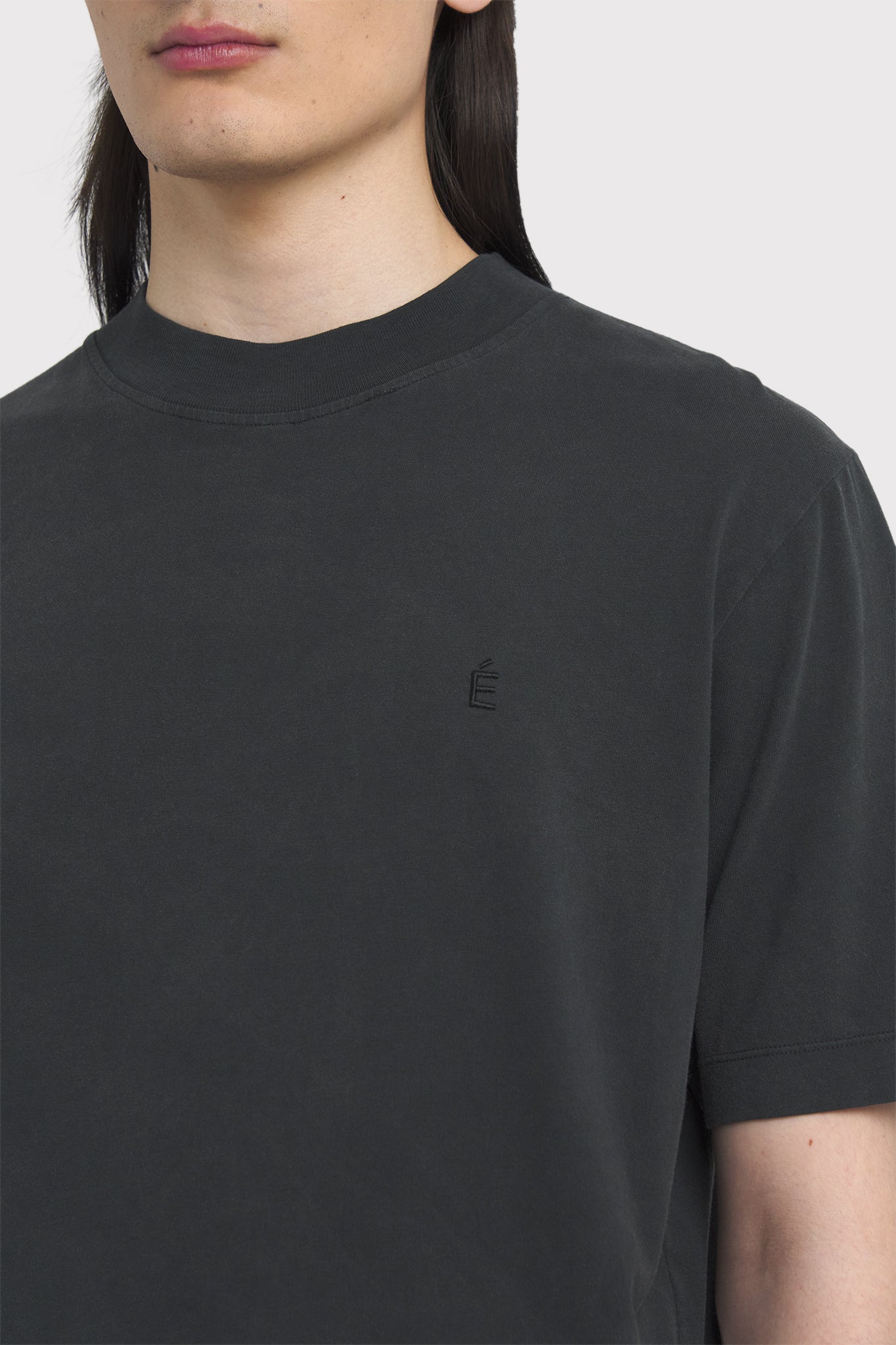 ÉTUDES AWARD ACCENT BLACK WASHED T-SHIRTS 4