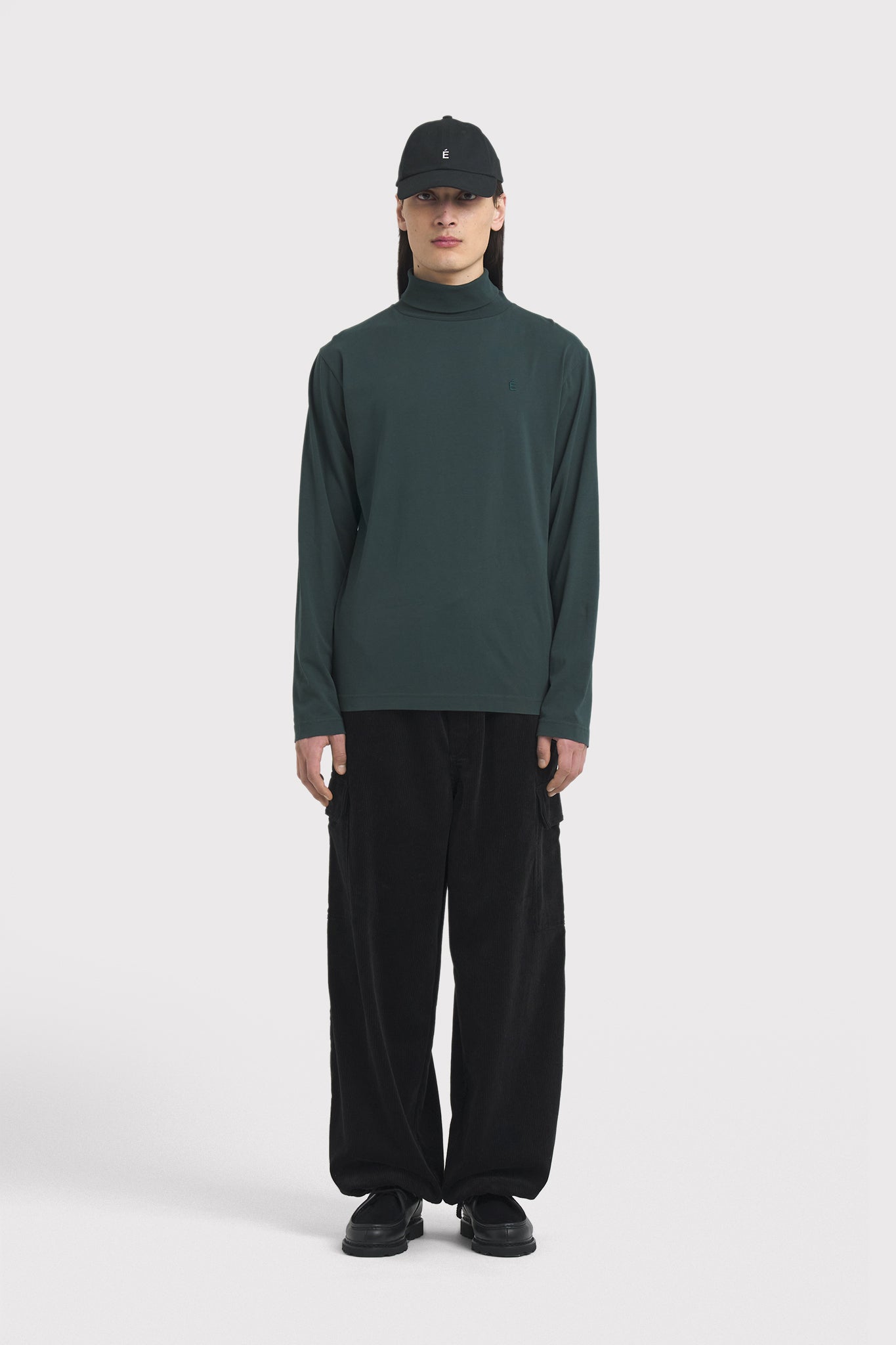 ÉTUDES AWARD LS ACCENT DK GREEN T-SHIRTS 1