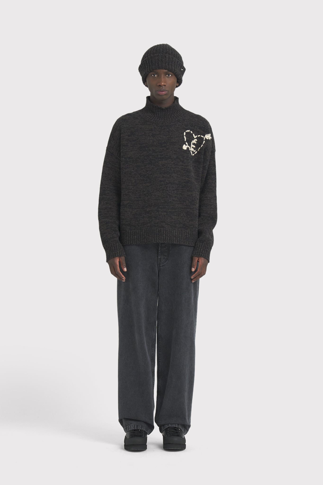 ÉTUDES QUARTIER MOULINE BLACK BROWN KNITWEAR 1