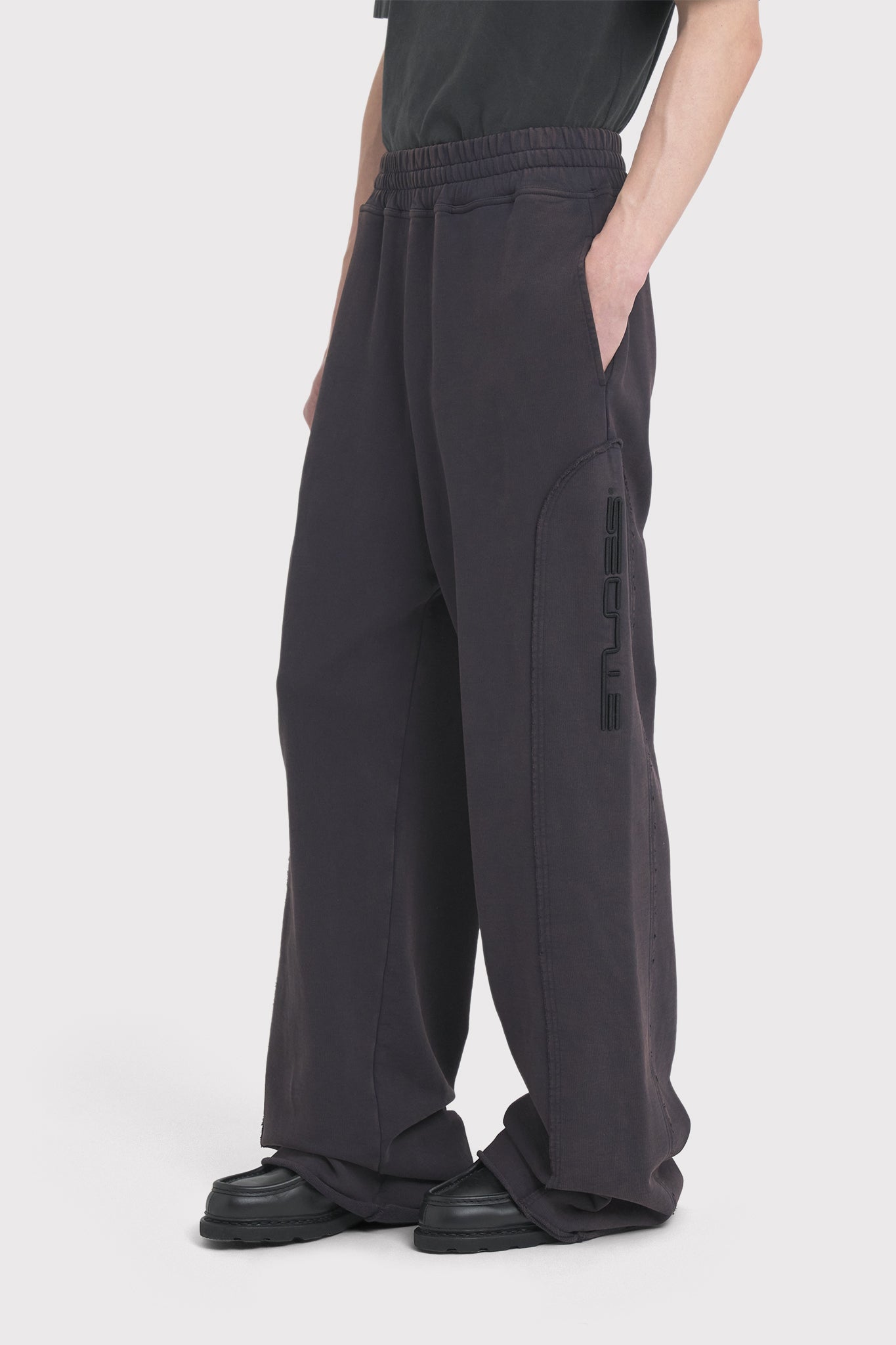 ÉTUDES BITUME BLACK WASHED TROUSERS 4