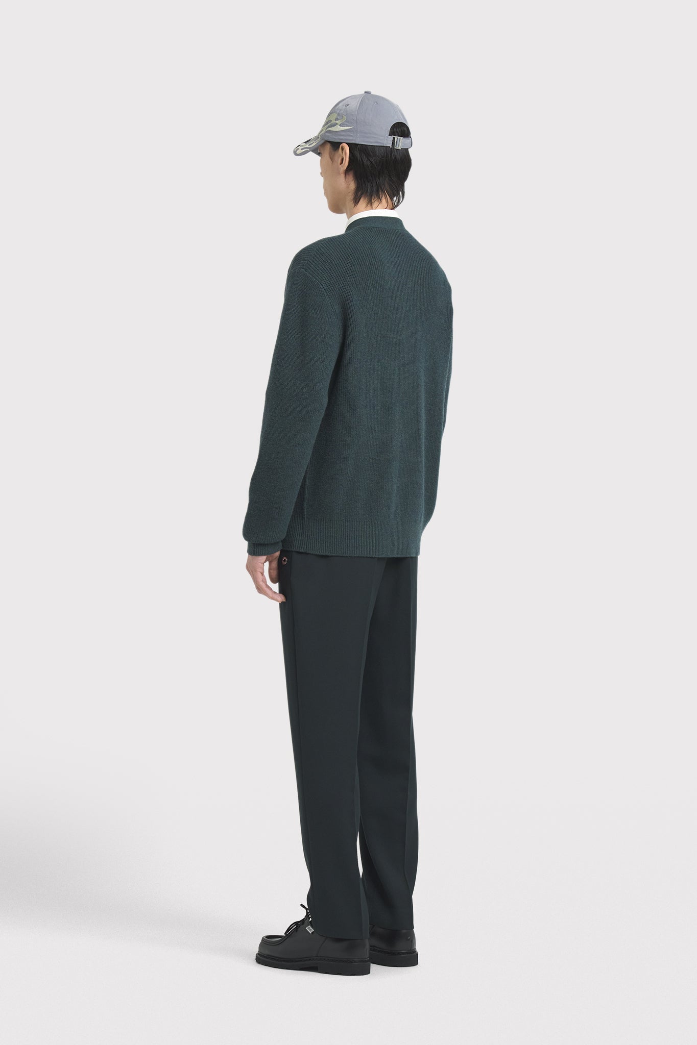 ÉTUDES BORIS CARDIGAN PATCH DK GREEN KNITWEAR 3
