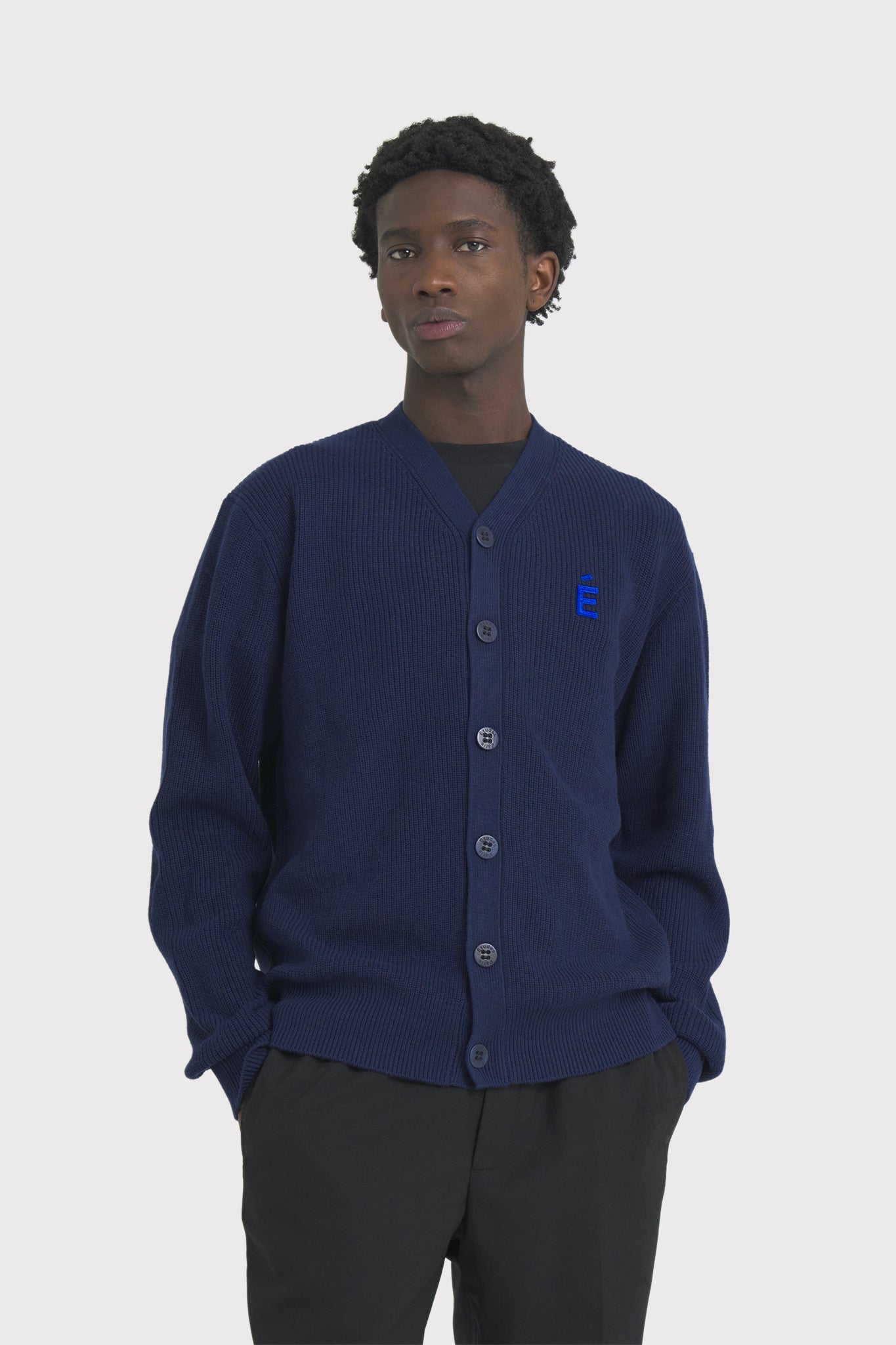 ÉTUDES BORIS CARDIGAN PATCH NAVY KNITWEAR 3