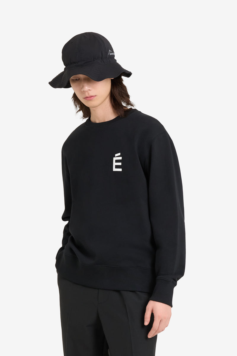 REGULAR CREW NECK É BLACK 3