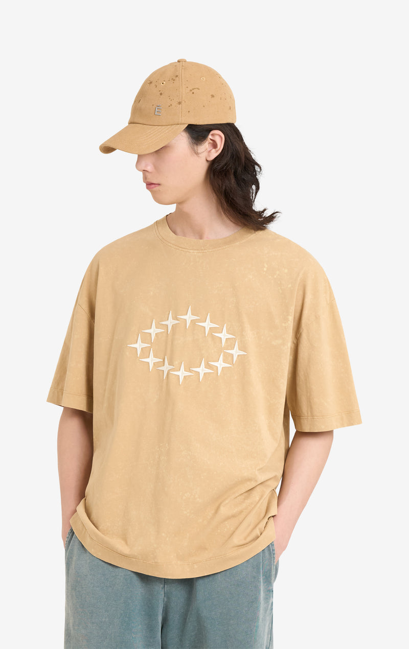 ETUDES STUDIO RELAX T-SHIRT EUROPA BOLD CAMEL 3