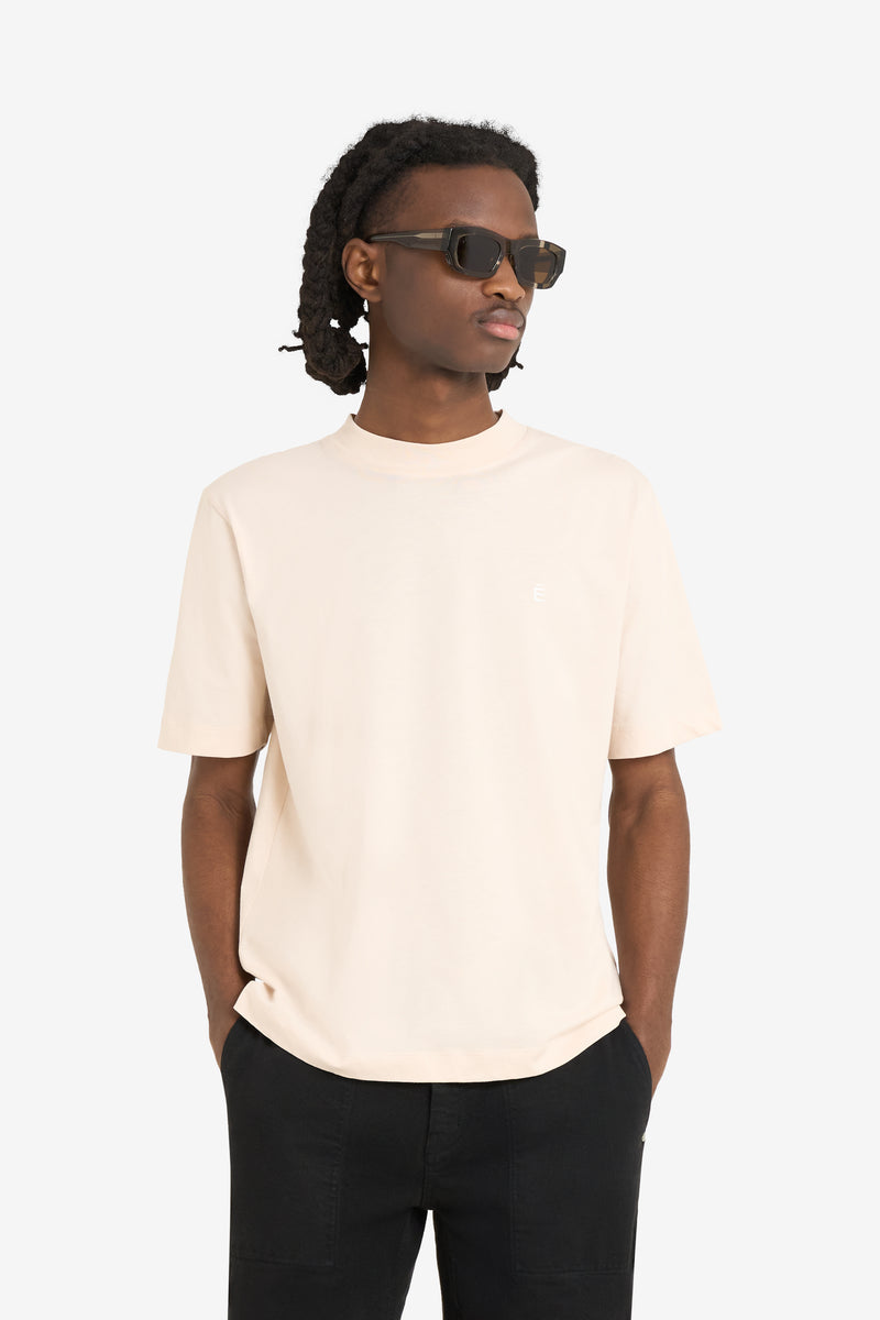 CLASSIC T-SHIRT É BLUSH 2