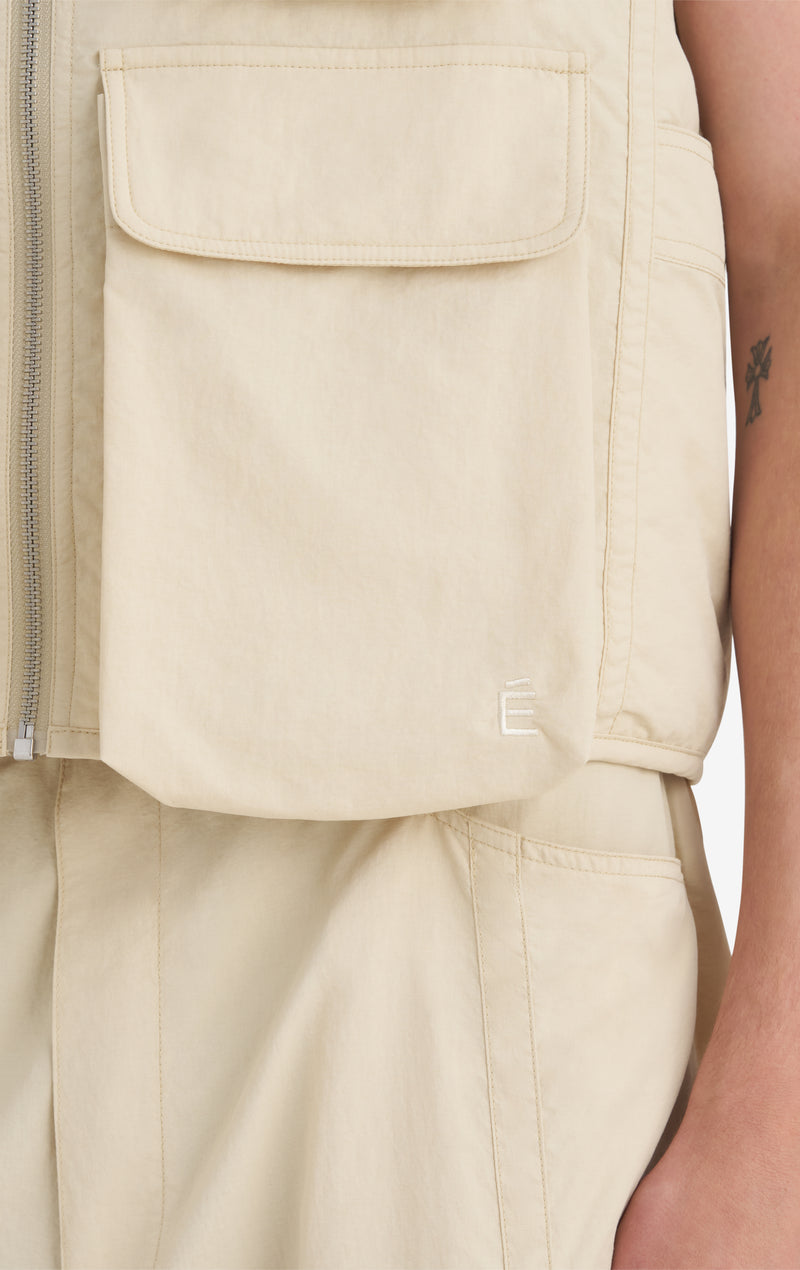 MULTIPOCKET VEST 42 / CREAM