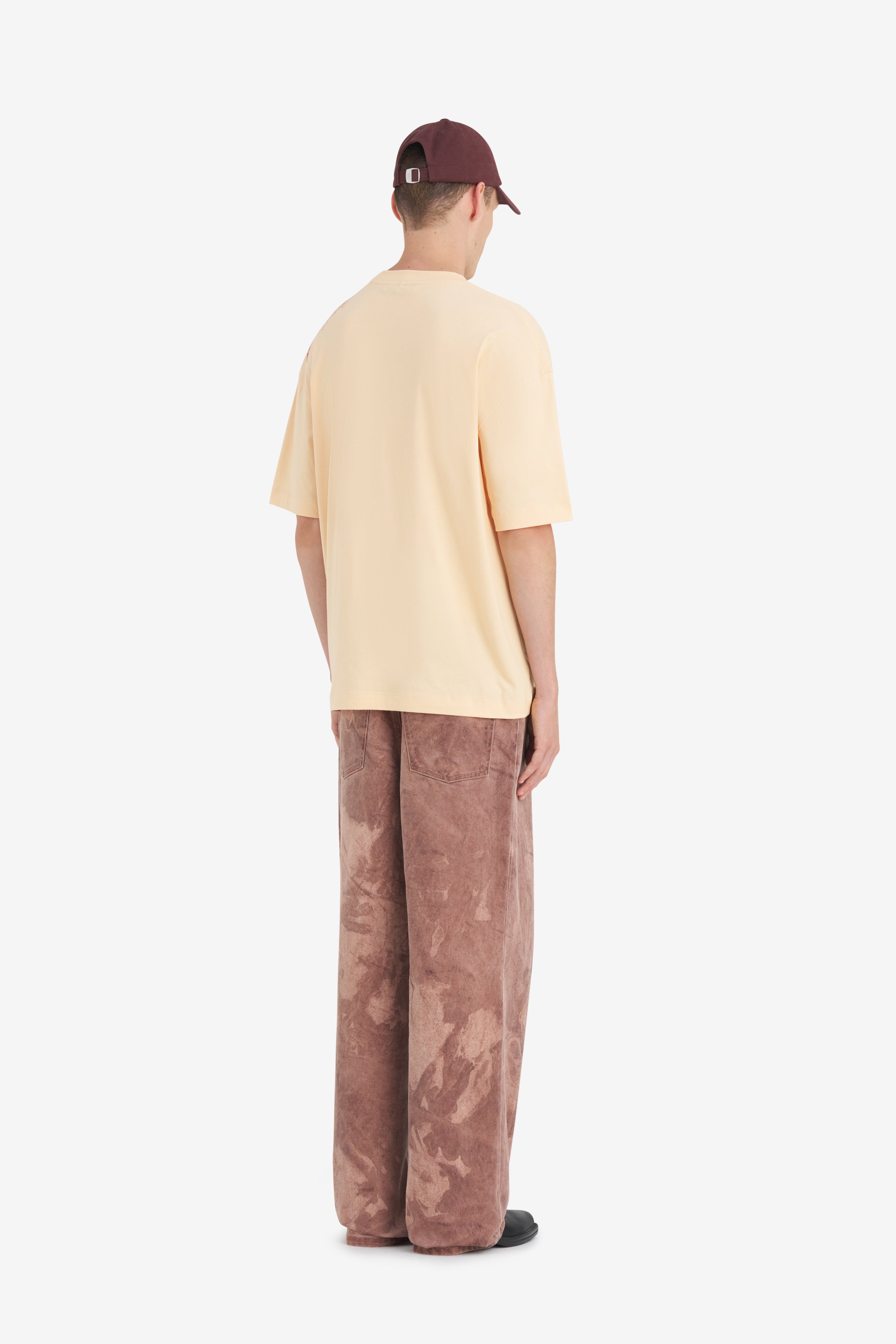 RELAX T-SHIRT SURROUNDINGS APRICOT | Études Studio