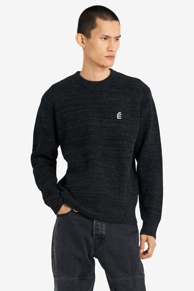 REGULAR ROUND NECK BLACK BLACK 3