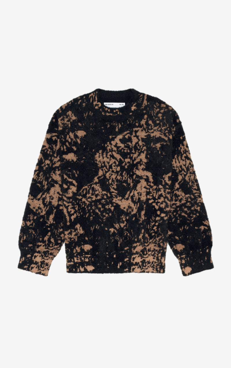 CLAIRE TABOURET + ETUDES STUDIO ROUND NECK 1