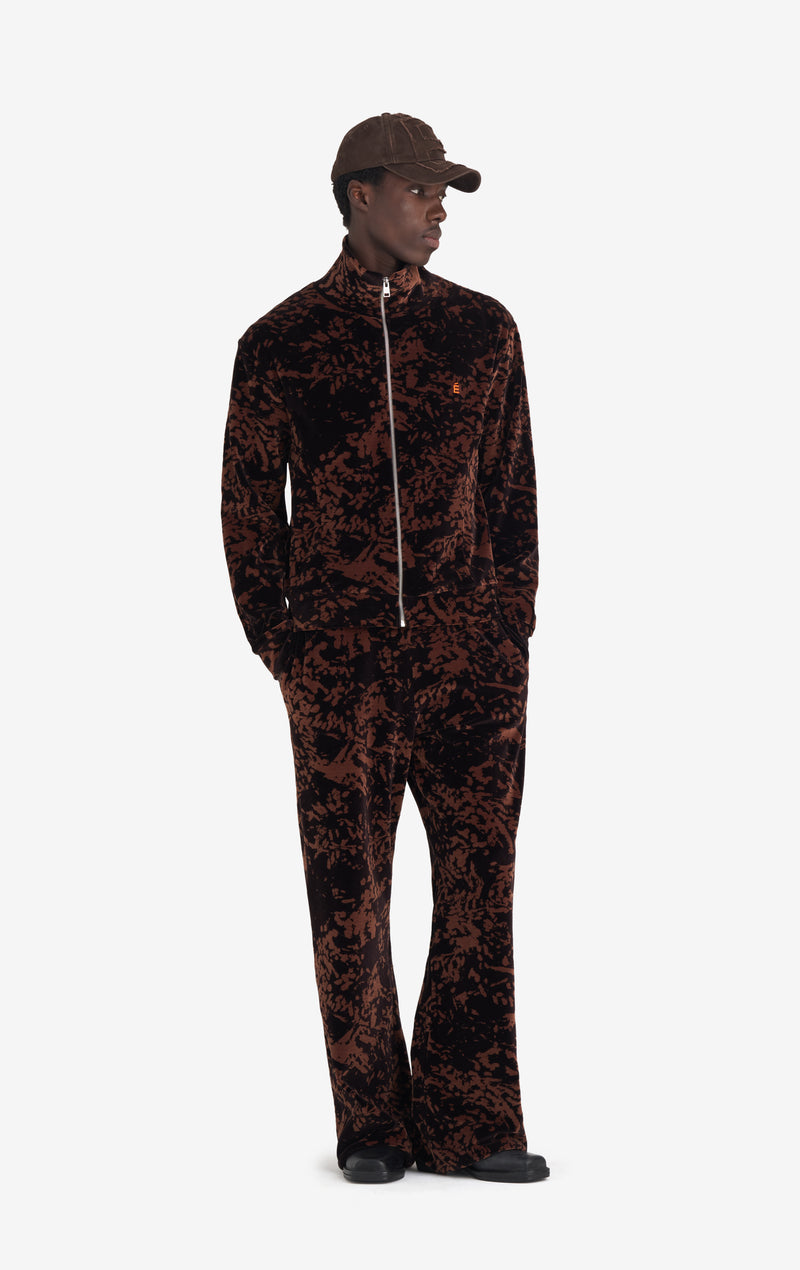 CLAIRE TABOURET + ETUDES STUDIO TRACKJACKET DARK BROWN 4