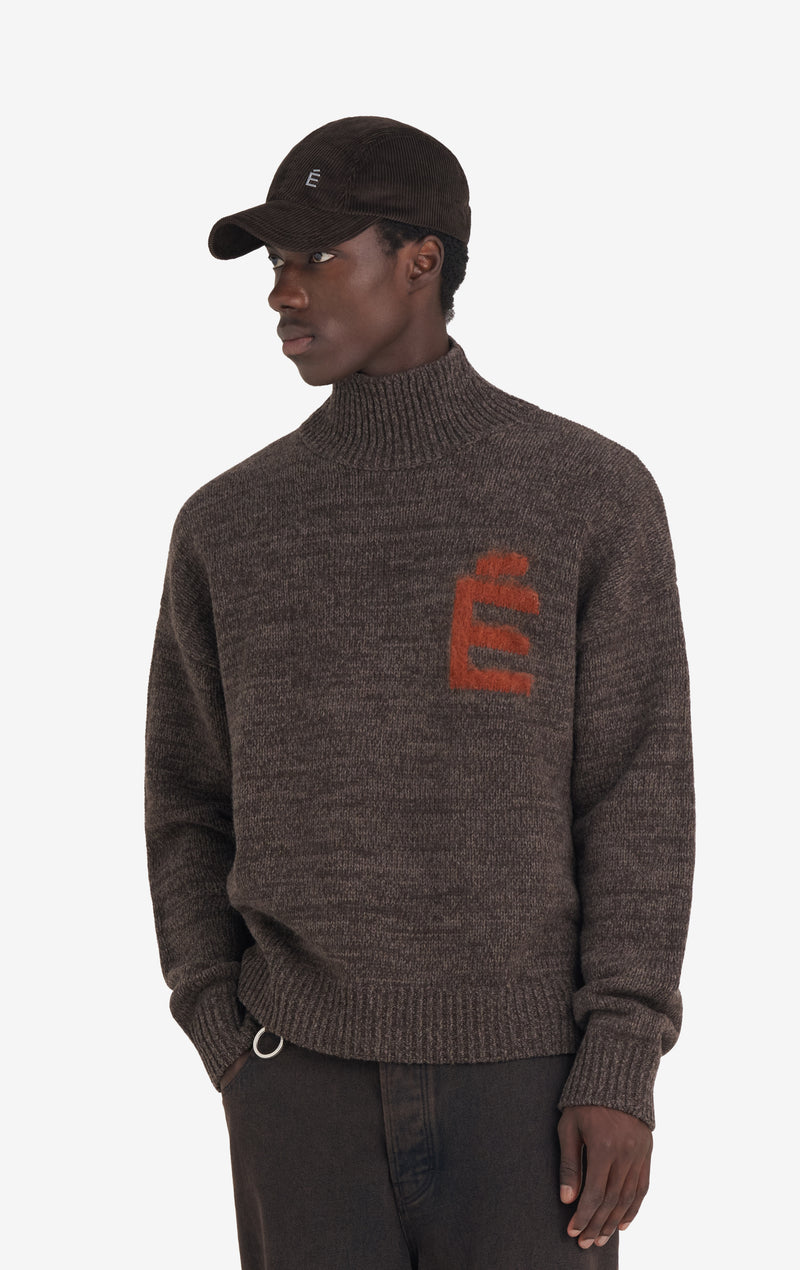 ETUDES STUDIO FUNNEL NECK SWEATER E DARK BROWN 2