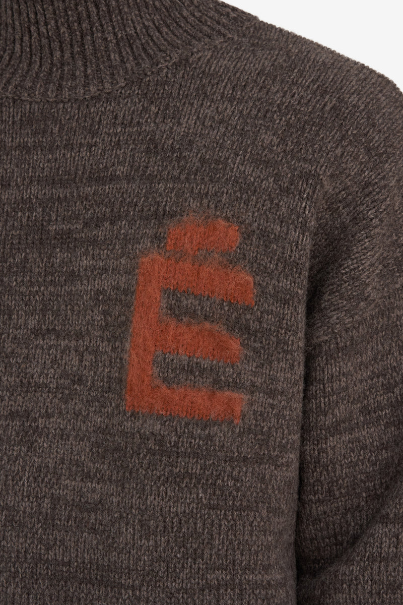 FUNNEL NECK SWEATER É DK BROWN 5