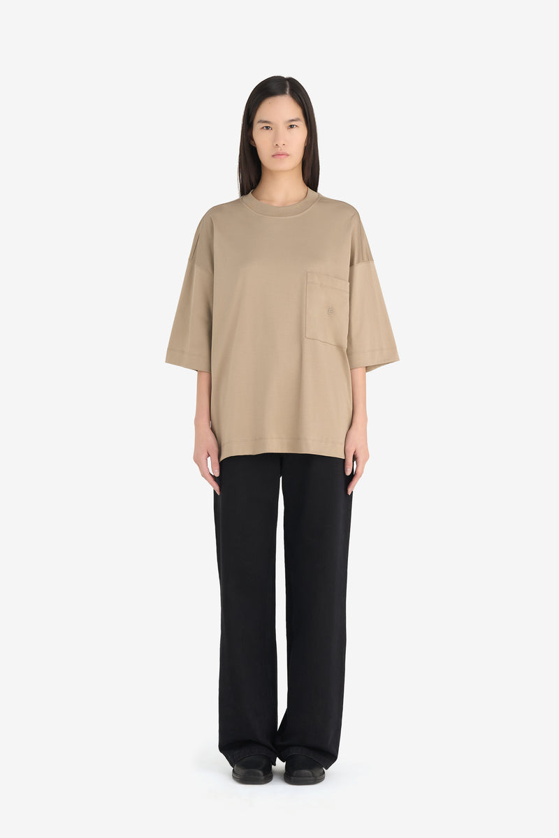 OVERSIZED POCKET T-SHIRT É BEIGE 4