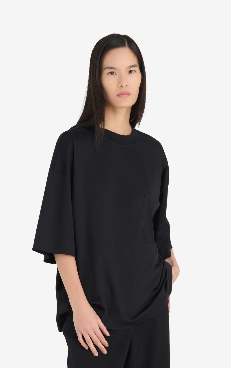 OVERSIZED POCKET T-SHIRT É