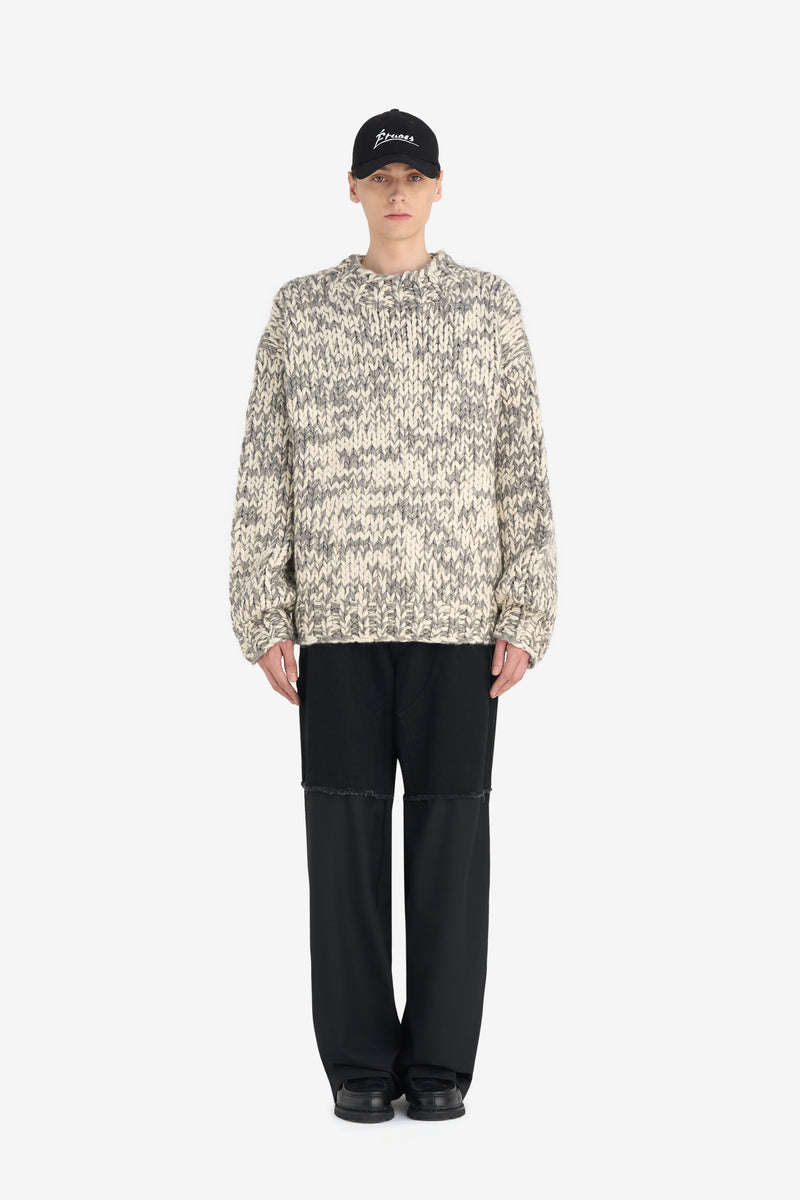 CHUNKY HAND KNIT IVORY 3