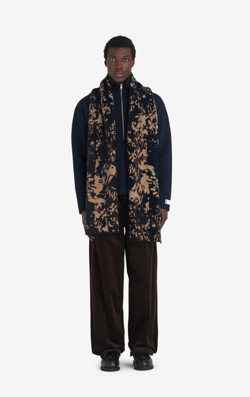 ETUDES STUDIO SCARF CLAIRE TABOURET BLACK 2