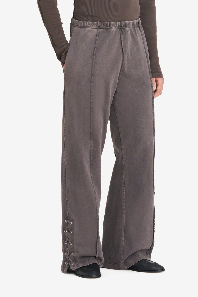 Movement Sweatpants DK BROWN 4