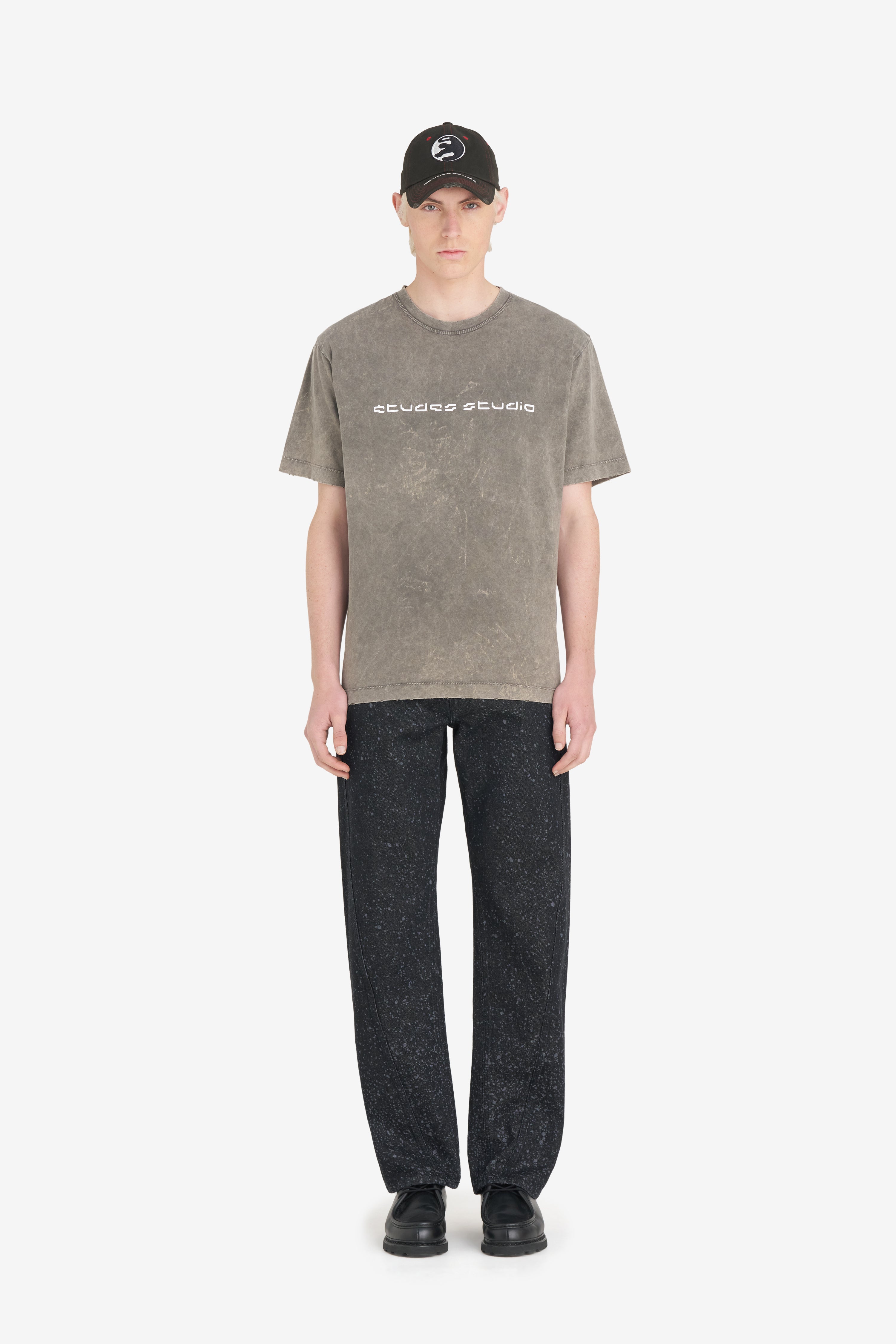 【新品タグ付き】定価76800円ETUDES STUDIO マイクガロンセーター 新品タグ付き定価76800円ETUDES STUDIO マイクガロンセーターの