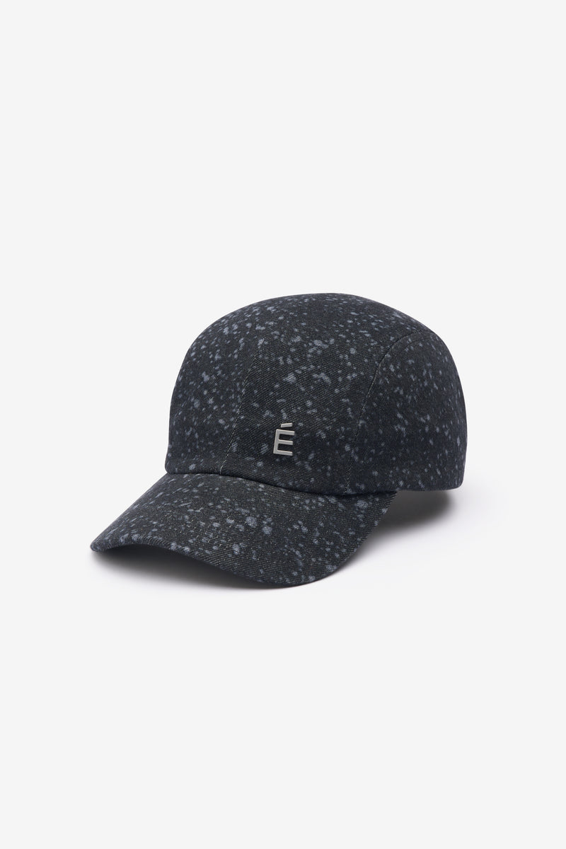 Casquette É NOIR 1