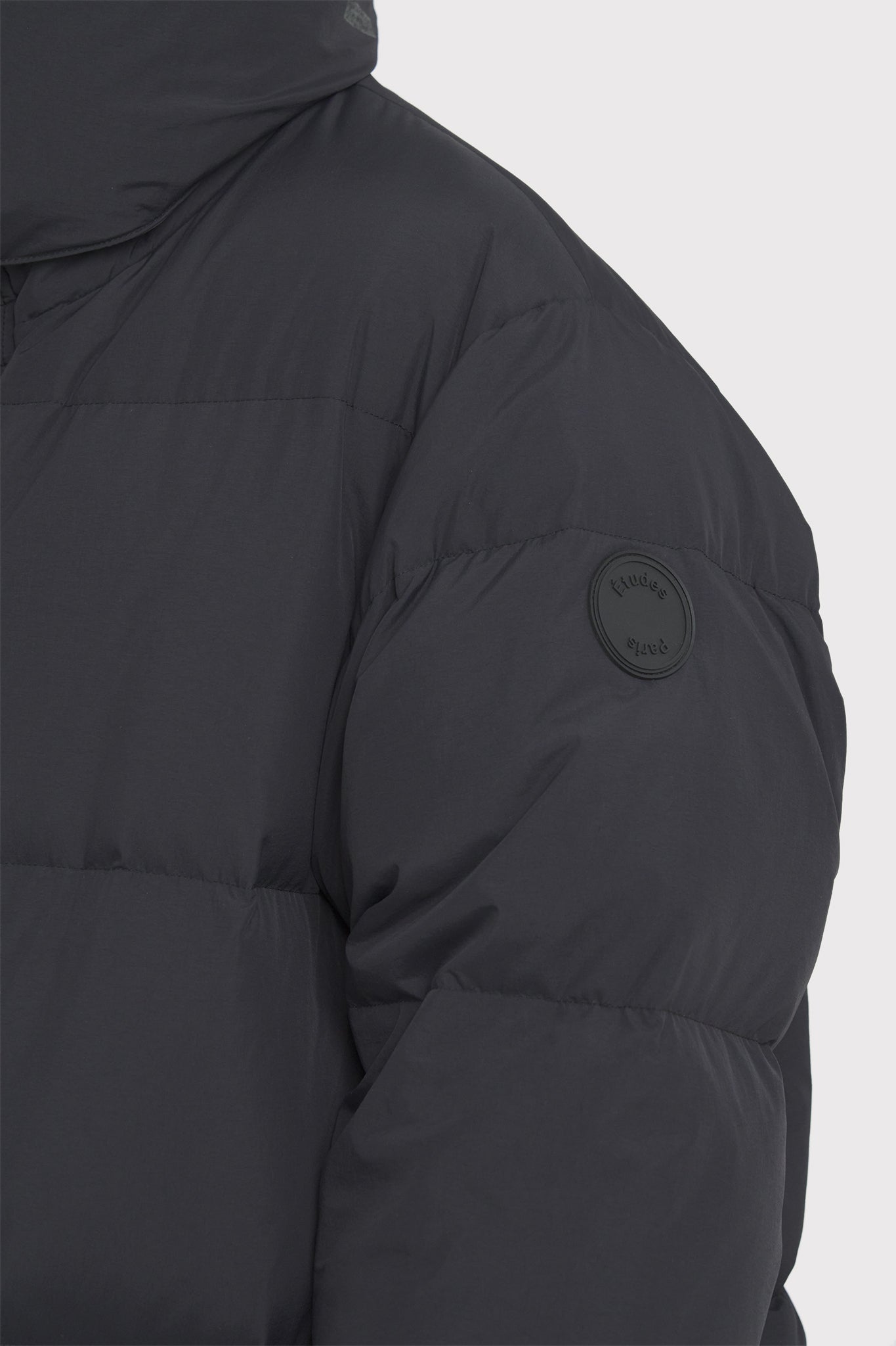 ÉTUDES ILE NYLON BLACK OUTERWEAR 6