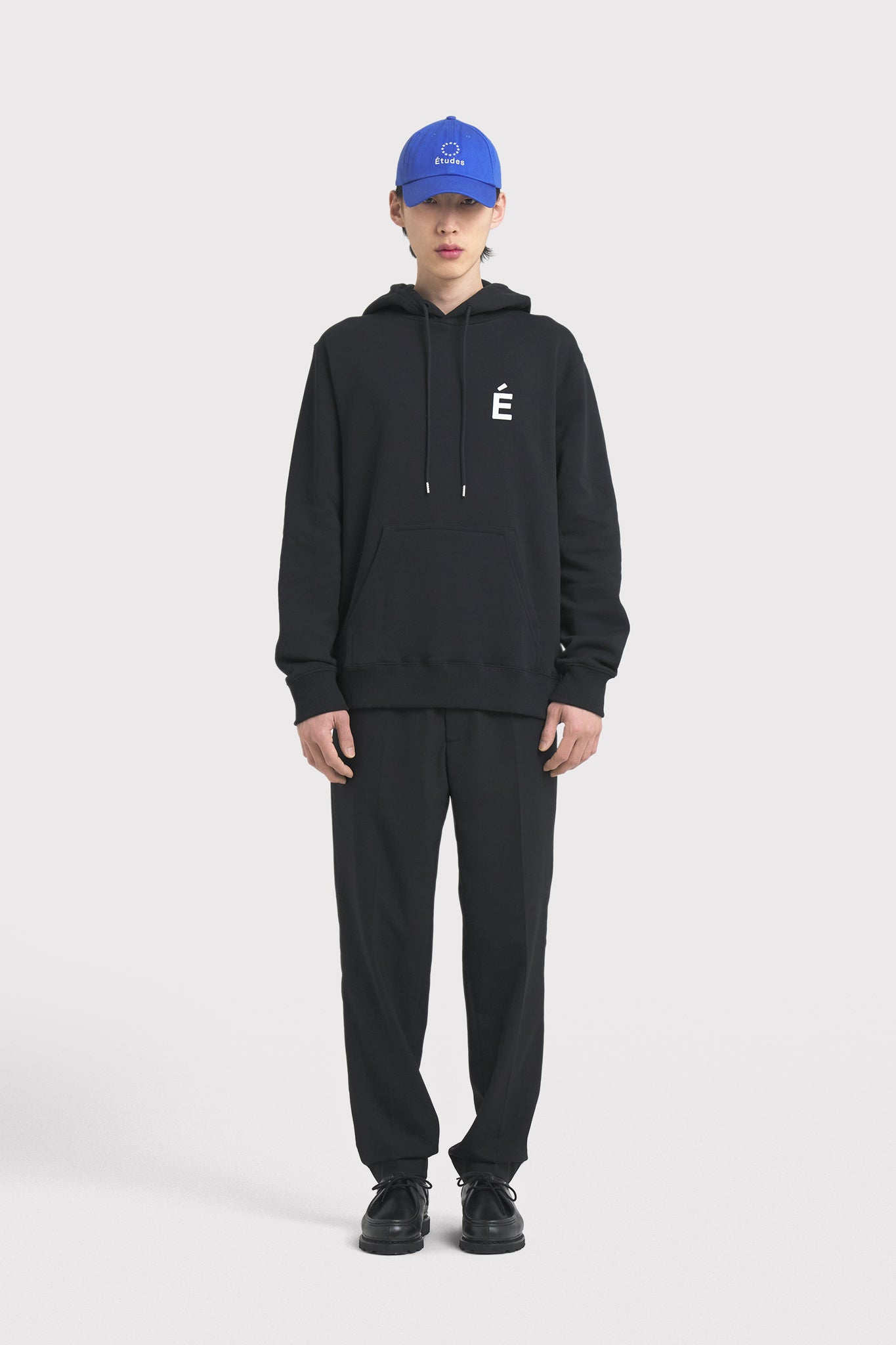 ÉTUDES KLEIN PATCH BLACK SWEATSHIRTS 1