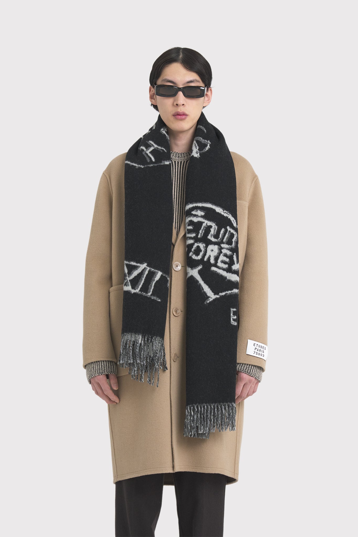 ÉTUDES MAGNOLIA ALLOVER GRAFFITI BK SCARVES 2