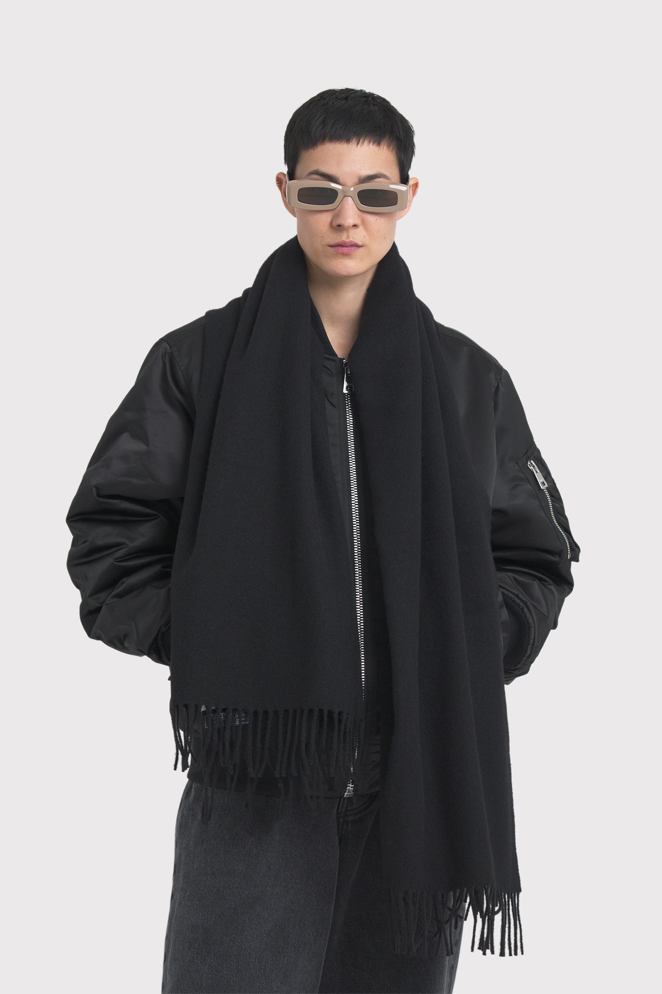 ÉTUDES MAGNOLIA BLACK SCARVES 3