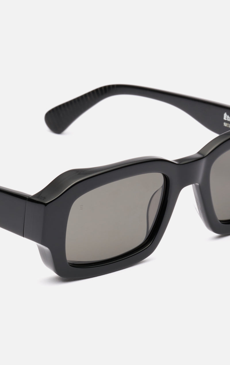 ETUDES STUDIO NEVER SLEEP EYEWEAR BLACK 3