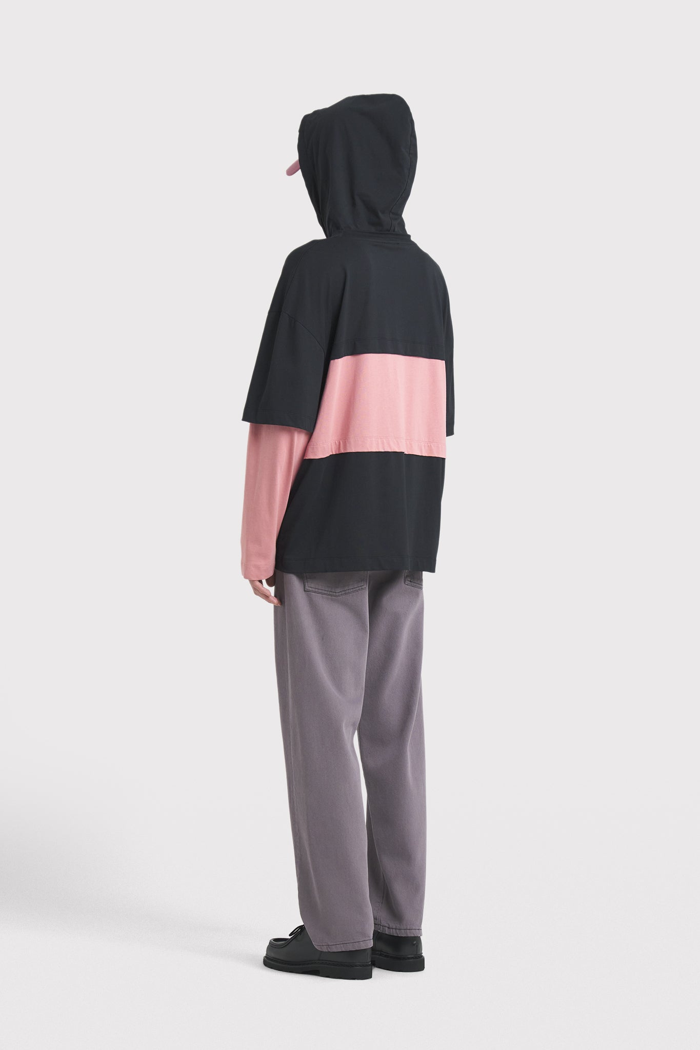 ÉTUDES PAVE EUROPA BLACK PINK T-SHIRTS 3