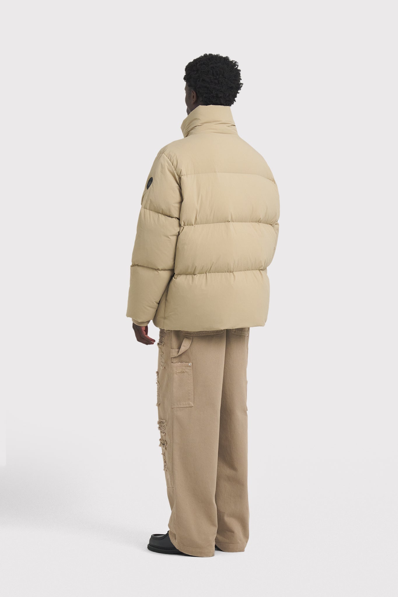 ÉTUDES POLARIS NYLON SAND OUTERWEAR 3