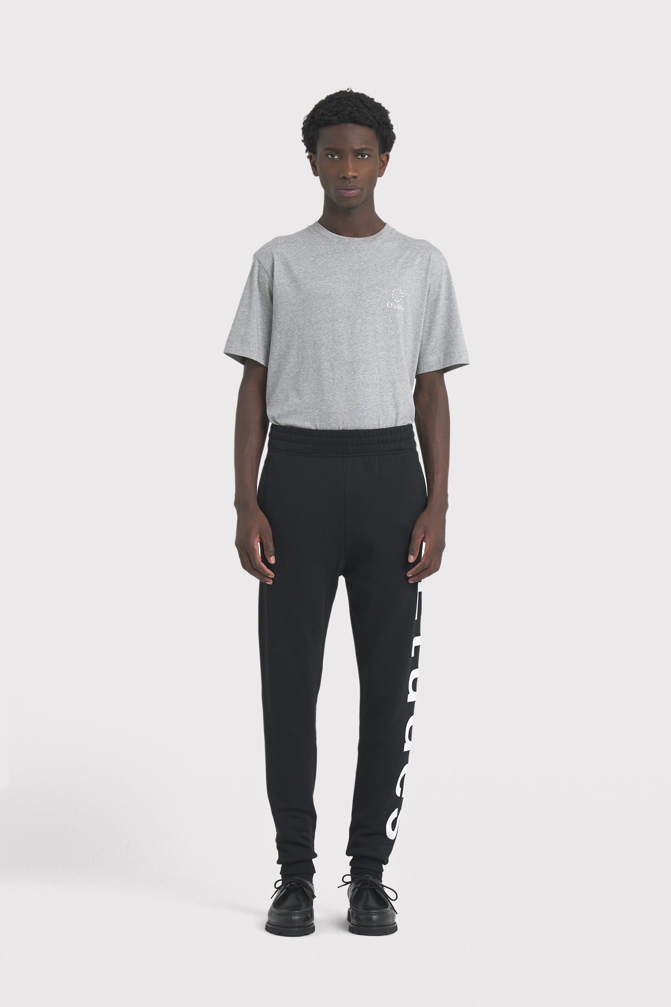 ÉTUDES TEMPERA ETUDES BLACK TROUSERS 1