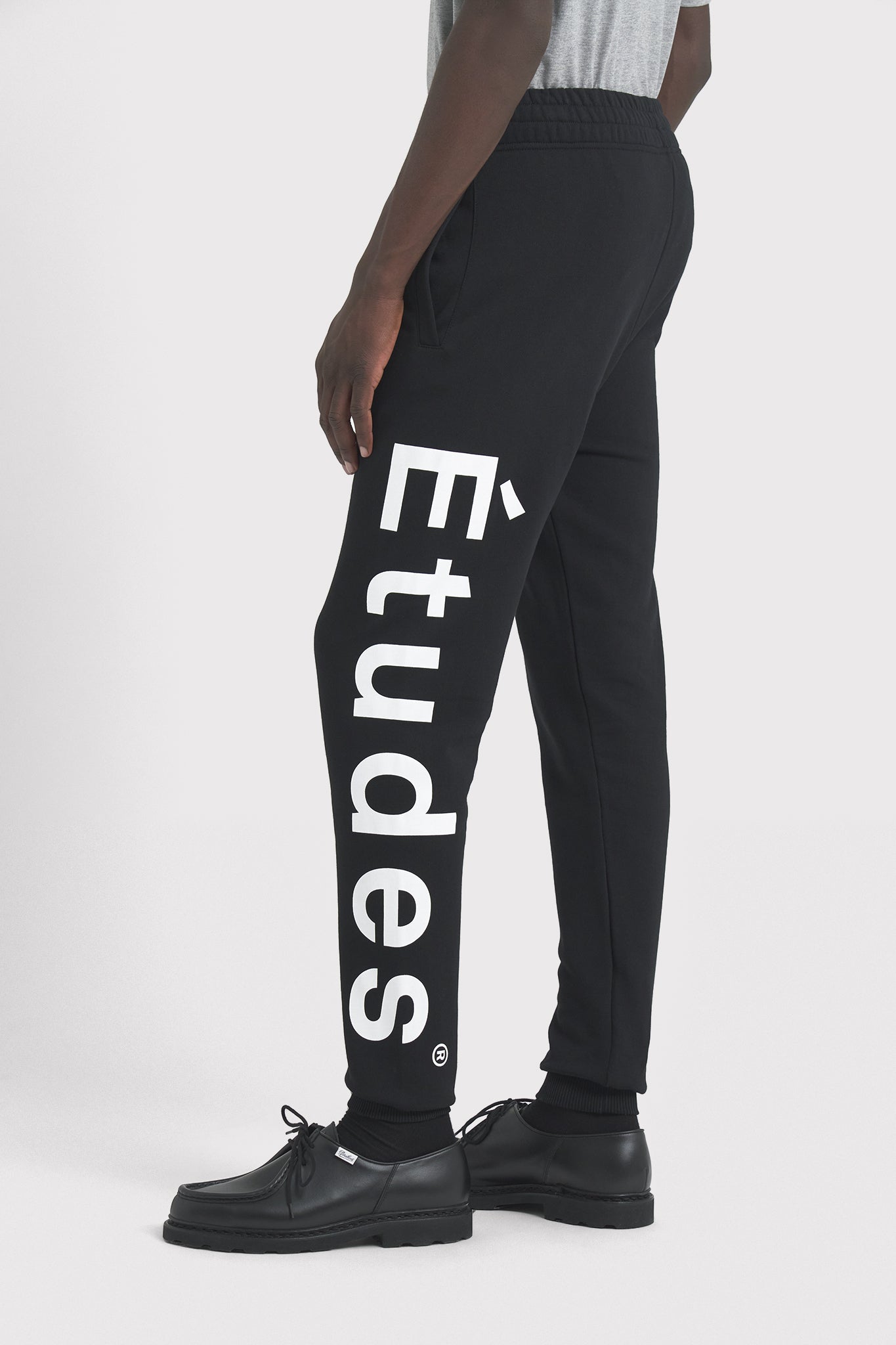 ÉTUDES TEMPERA ETUDES BLACK TROUSERS 4