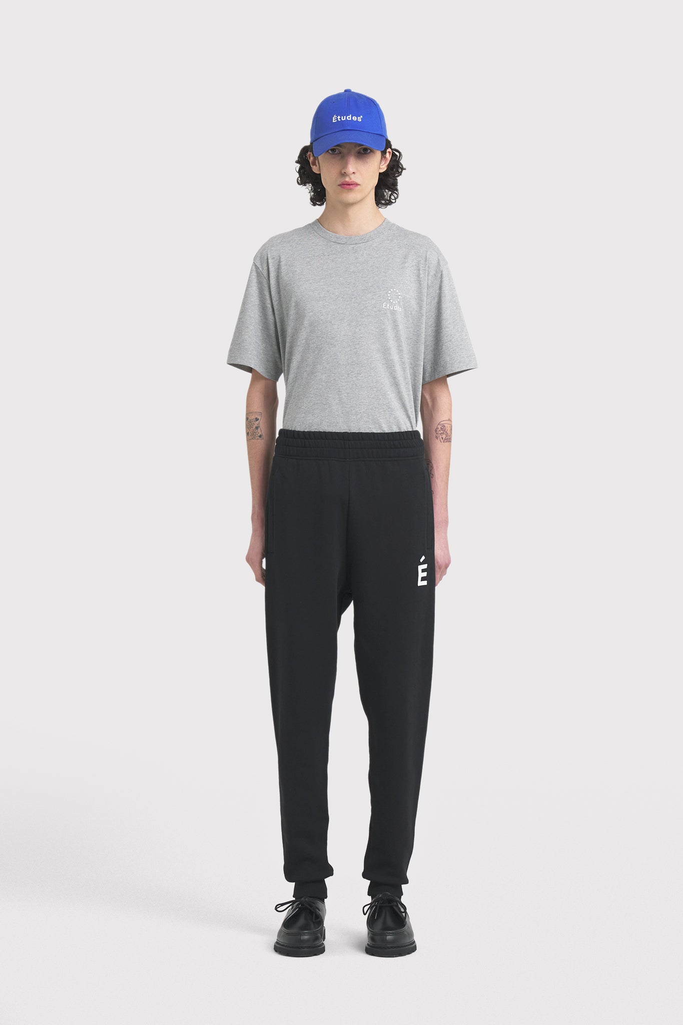 ÉTUDES TEMPERA PATCH BLACK TROUSERS 1