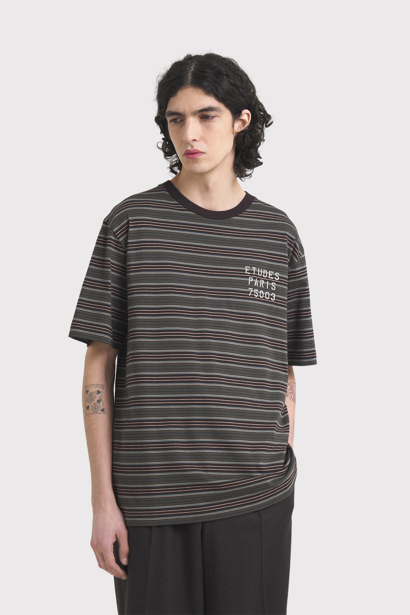 ÉTUDES WONDER SMALL STENCIL STRIPED T-SHIRTS 3