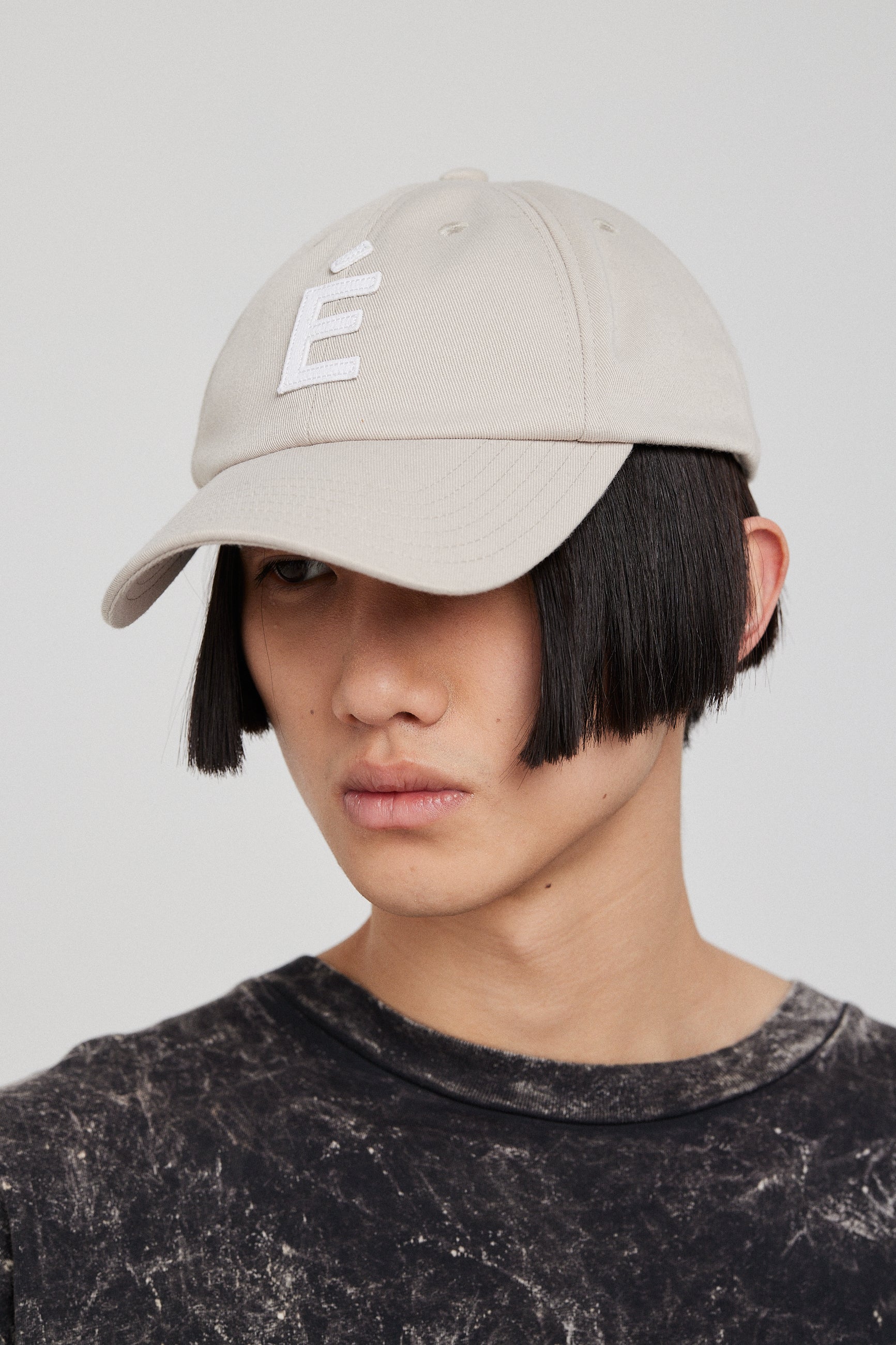 ÉTUDES BOOSTER PATCH BEIGE HAT 2