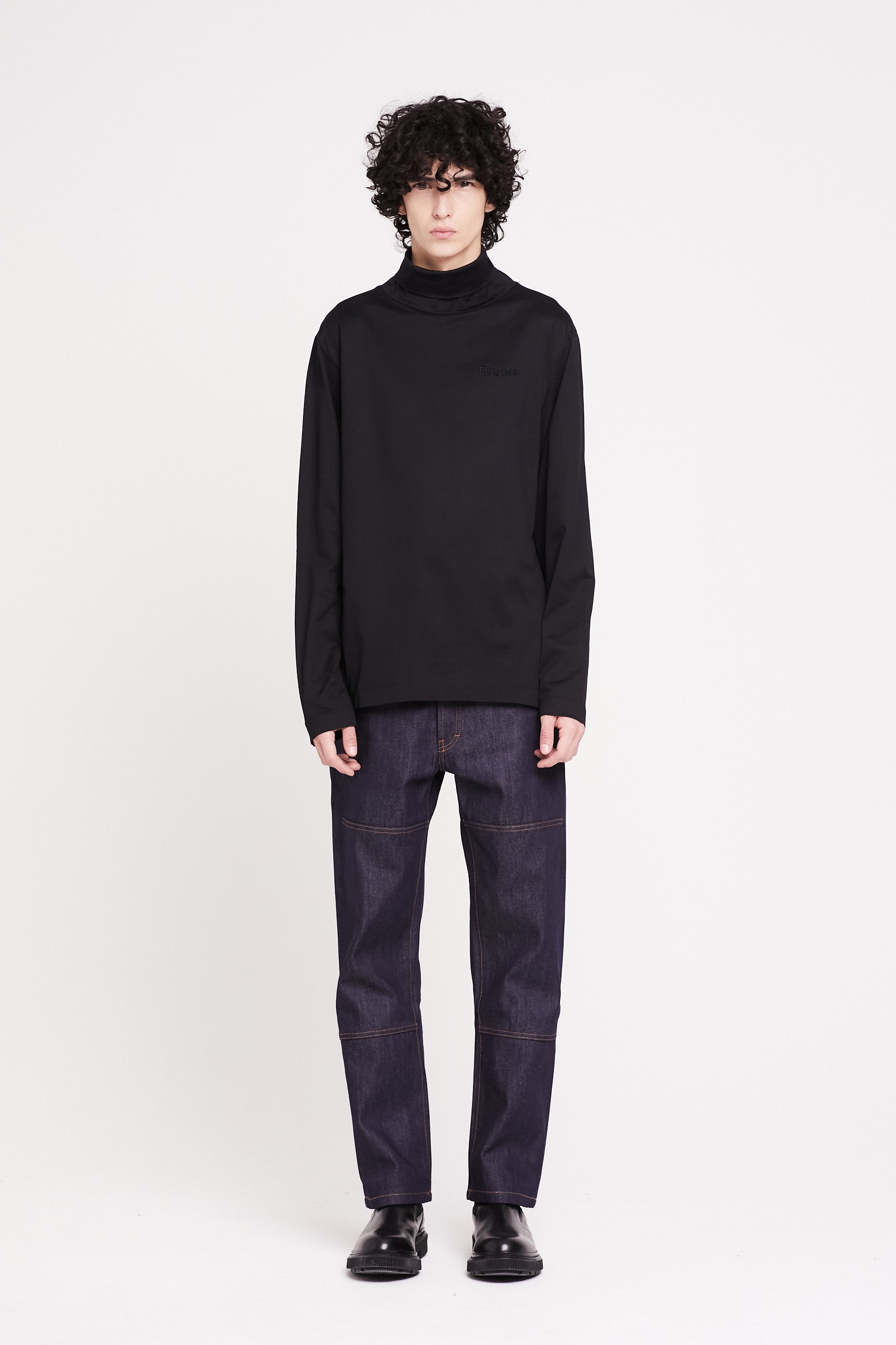 Études AWARD LS SMALL ETUDES BLACK t-shirt 1
