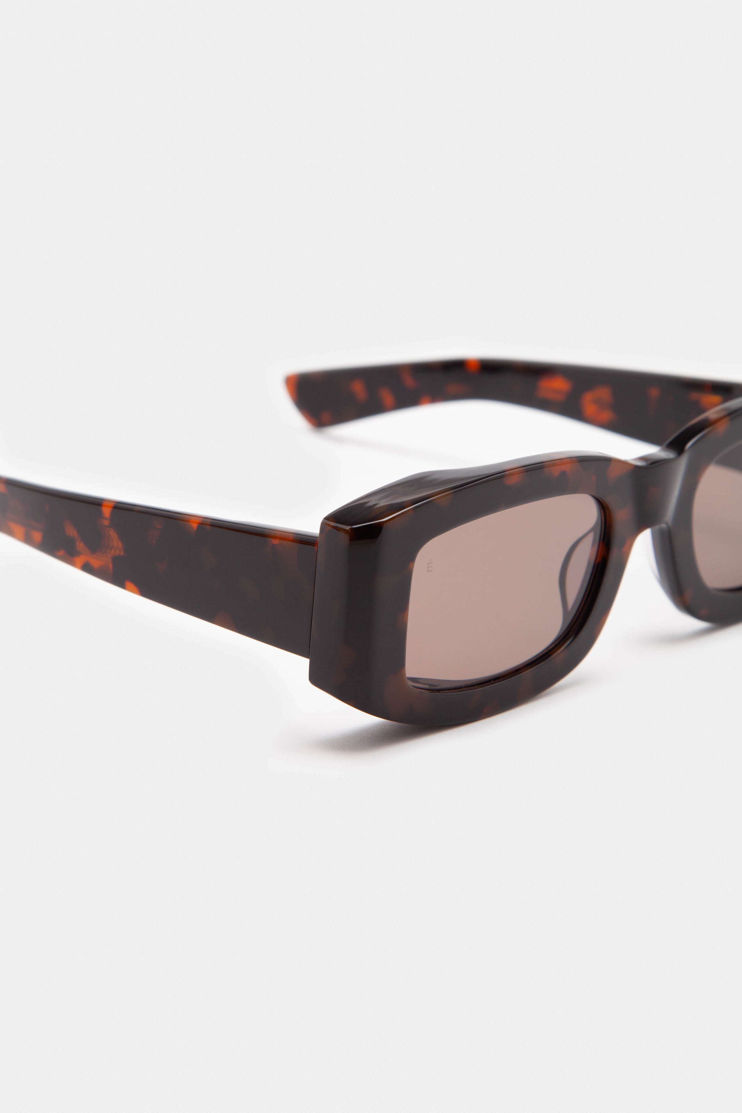 Études CORRESPONDANCE TORTOISE Sunglasses 4