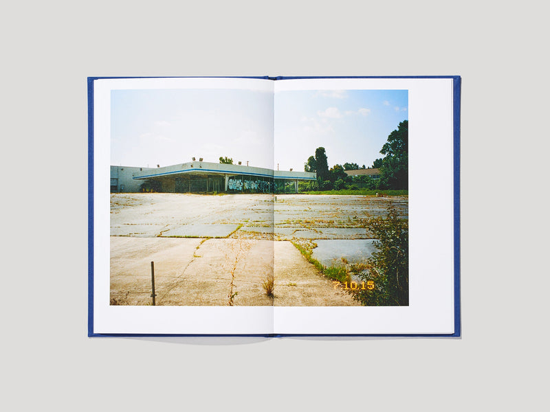 N°17 - Ari Marcopoulos  6