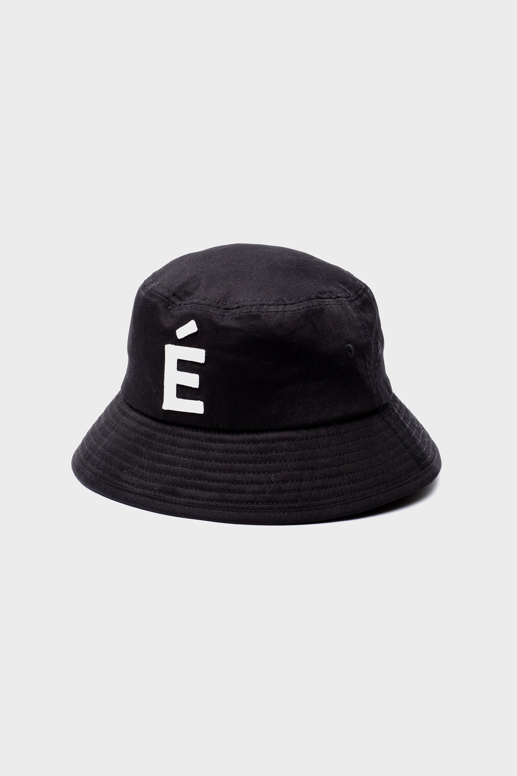 Études TRAINING PATCH BLACK Hat 1